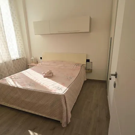 Miriam's House - La Casa Di Miriam 2 Minuti A Piedi Dal Duomo Di Apartment Como